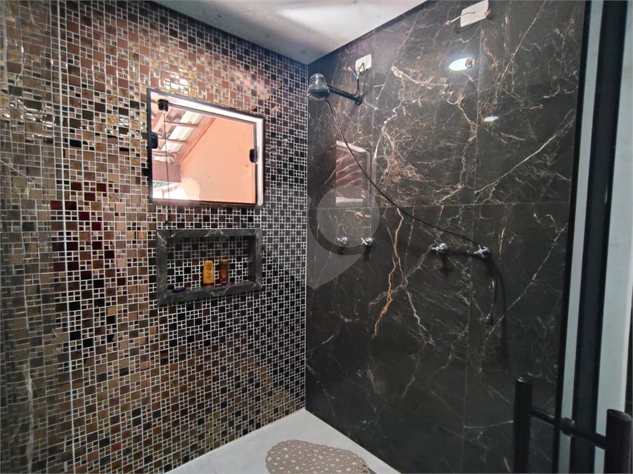 Casa Térrea à venda com 4 quartos, sendo 1 suíte, em Vila Mazzei, Itapetininga, SP