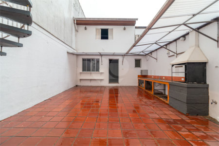 Casa à venda com 4 quartos, sendo 2 suítes, em Ipiranga, São Paulo, SP