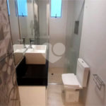 Casa à venda com 3 quartos, sendo 1 suíte, no condomínio Jardim da Montanha I, Mairiporã - SP
