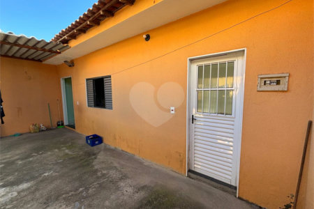 Casa à venda com 2 quartos, sendo 1 suíte, em Jardim da Cidade, Salto, SP