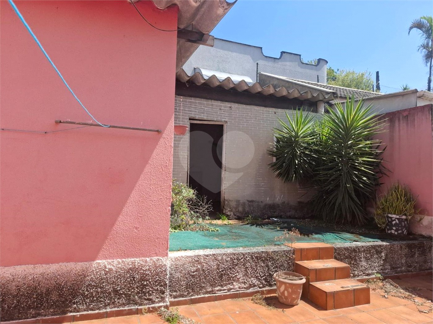 Sobrado à venda com 4 quartos, sendo 2 suítes,  em Campestre, Santo André, SP