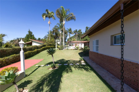 Casa Térrea à venda com 3 quartos, sendo 1 suíte, em Alpes D'ouro, Bom Jesus dos Perdões, SP
