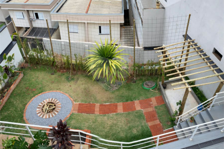 Sobrado à venda com 3 quartos, sendo 1 suíte, em Jardim do Lago, Atibaia, SP