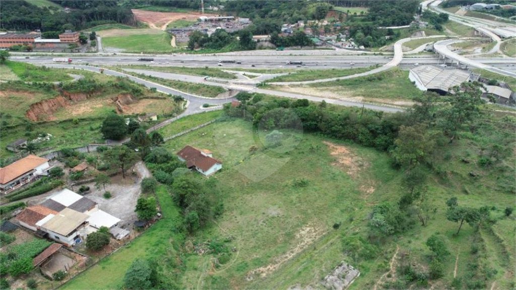 Terreno à venda ou para alugar com 2 quartos, sendo 1 suíte, em Parque Edu Chaves, São Paulo, SP