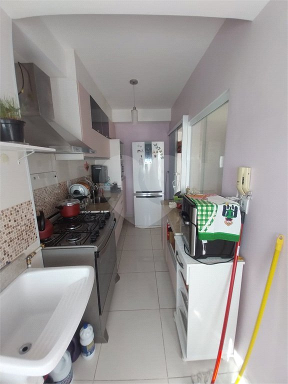 Apartamento à venda com 3 quartos, sendo 1 suíte, em Vila Rubens, Mogi das Cruzes, SP