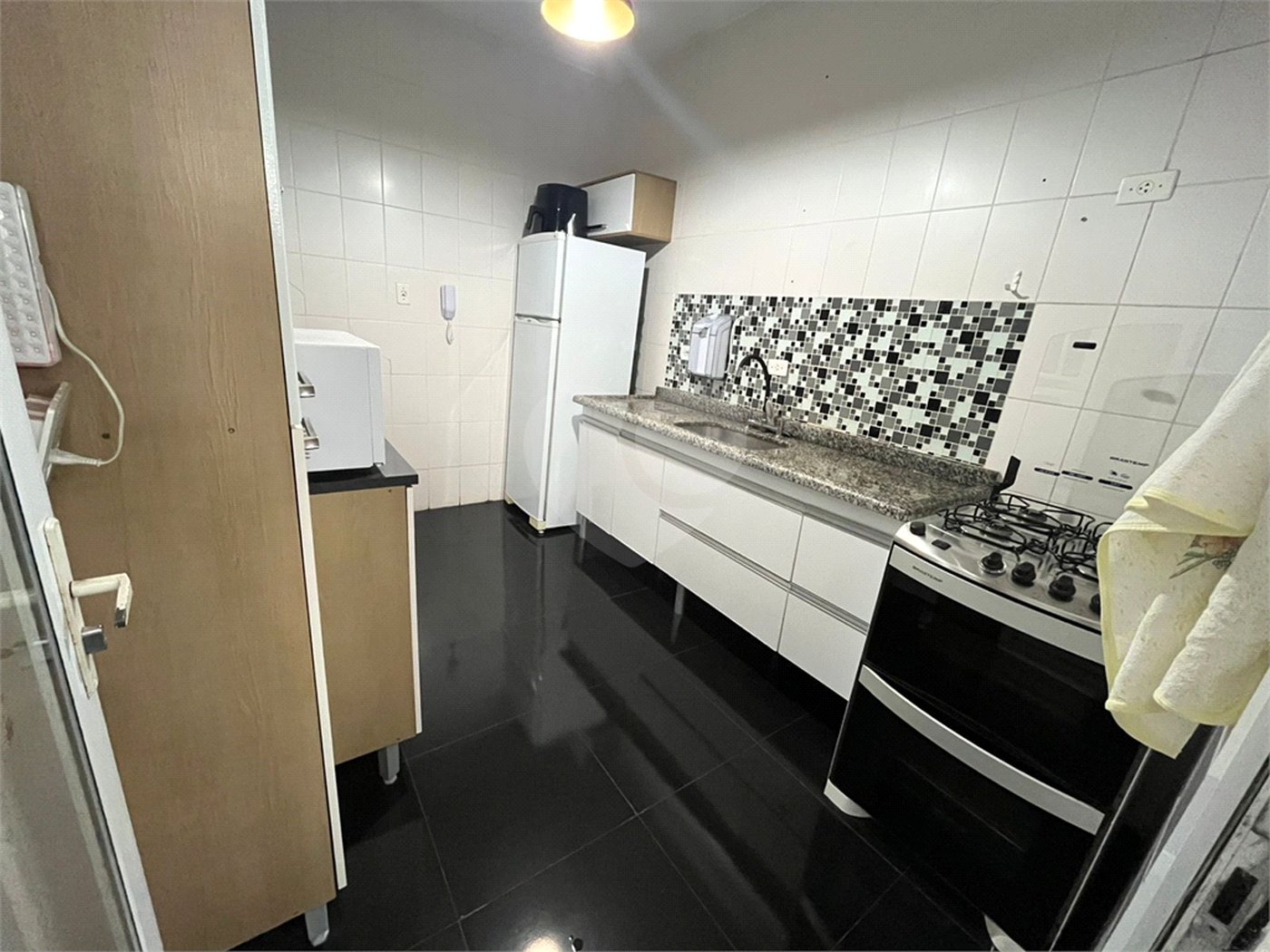 Casa à venda com 3 quartos no condomínio Jd Rebelato, Cotia - SP