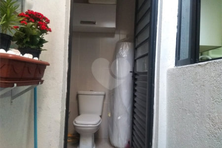 Sobrado à venda com 3 quartos em Água Fria, São Paulo, SP