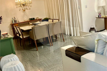 Casa à venda com 3 quartos, sendo 1 suíte, no condomínio Residencial Macaúba, Rondonópolis - MT