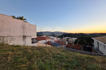 Terreno à venda no condomínio Loteamento Horto Santo Antonio, Jundiaí - SP