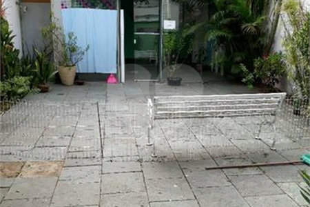 Casa à venda com 3 quartos, sendo 1 suíte, em Brooklin Paulista, São Paulo, SP