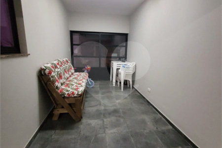 Sobrado à venda com 3 suítes em Vila Euclides, São Bernardo do Campo, SP