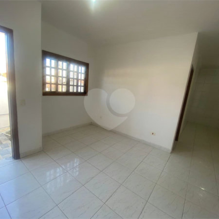 Casa à venda com 3 quartos, sendo 1 suíte,  em Vila Nova Cintra, Mogi das Cruzes, SP