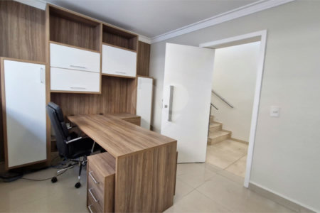 Casa à venda ou para alugar com 5 quartos, sendo 4 suítes, no condomínio Shamballa II, Atibaia - SP