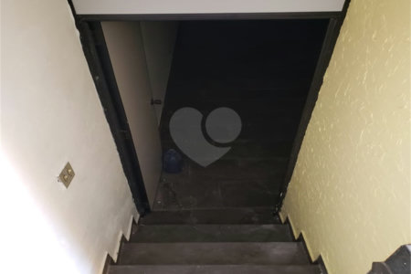 Sobrado à venda com 3 quartos, sendo 1 suíte, em Vila Maria Alta, São Paulo, SP