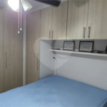 Sobrado à venda com 3 quartos em Santa Terezinha, São Paulo, SP
