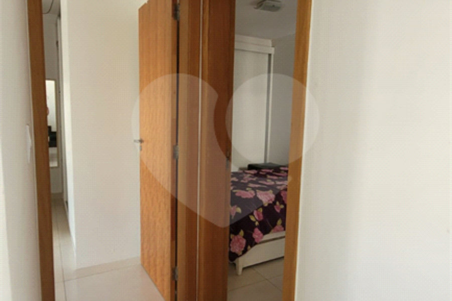 Casa à venda com 2 suítes no condomínio Residencial Sophia, São Paulo - SP