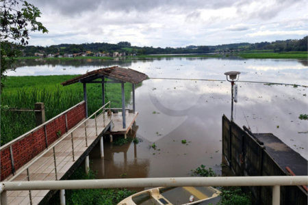 Chácara à venda com 3 quartos, sendo 1 suíte, em Parque Piracema, Atibaia, SP