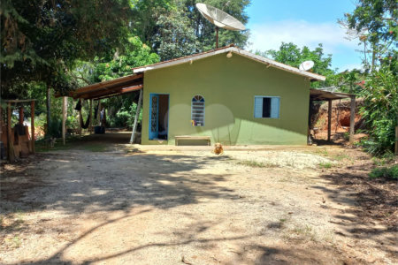 Sítio à venda com 1 quarto em Recanto Amapola, Bragança Paulista, SP
