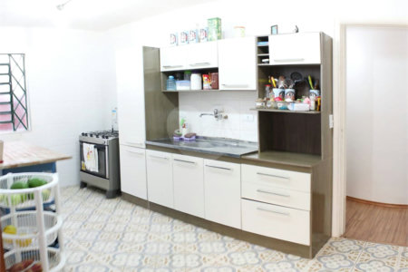 Casa à venda com 4 quartos, sendo 2 suítes, em Jardim Leonor, São Paulo, SP