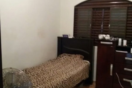 Sobrado à venda com 3 quartos, sendo 1 suíte, em Jardim Maria Duarte, São Paulo, SP
