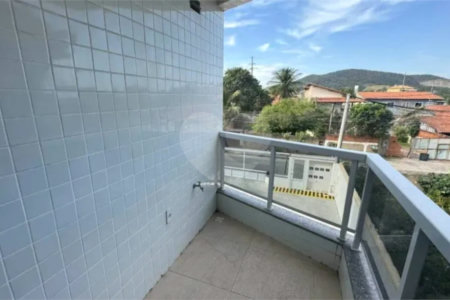 Apartamento à venda com 2 quartos, sendo 1 suíte, em Fluminense, São Pedro da Aldeia, RJ