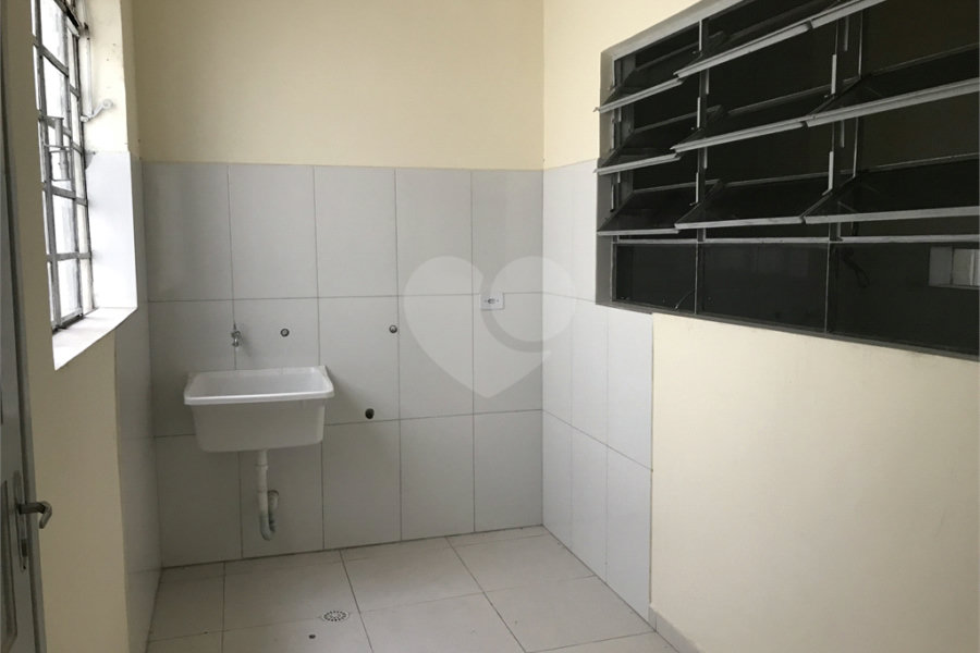 Casa à venda com 4 quartos, sendo 1 suíte, em Santana, São Paulo, SP