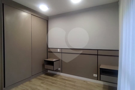 Casa à venda com 3 suítes no condomínio La Reserva Residencial, Atibaia - SP