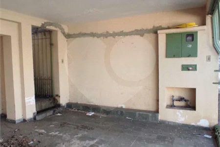 Terreno à venda com 3 quartos em Chora Menino, São Paulo, SP