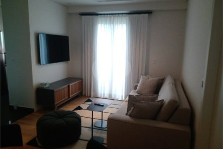 Apartamento 66 m ², com 1 dorm, 2 vagas de garagem no Jd Europa.