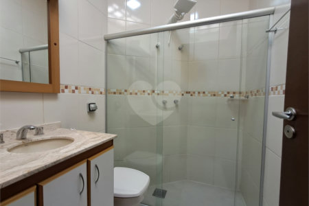 Casa à venda próxima ao SESC com 3 suites