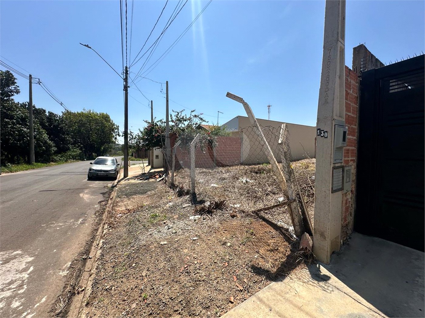 Terreno a venda na Vila Brasília