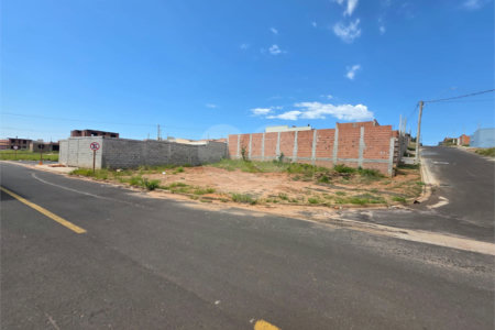 Terreno à venda no Arcoville, de esquina com vista, 260 m²