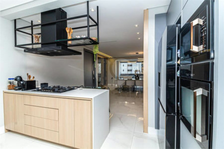 APARTAMENTO MOEMA 160M² 3 SUITES - E VAGAS