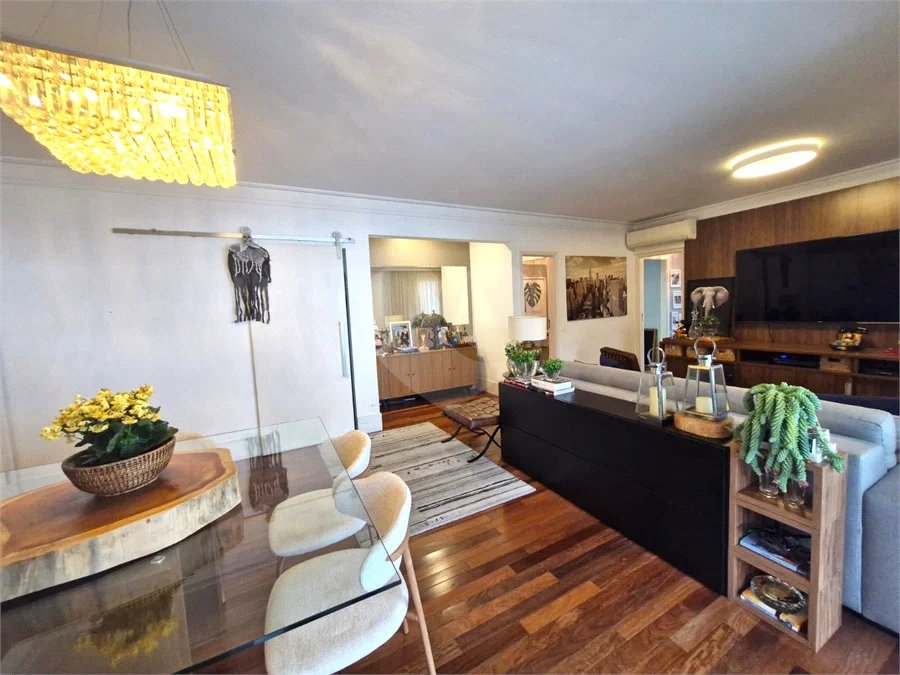 Apartamento à venda com 3 suítes em Alto da Boa Vista, São Paulo, SP