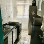 LINDO APARTAMENTO COM 02 DORMITÓRIOS.