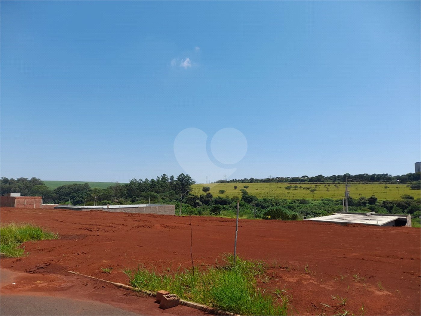 Terreno à Venda no Bairro Salto do Monjolinho/São Carlos/SP
