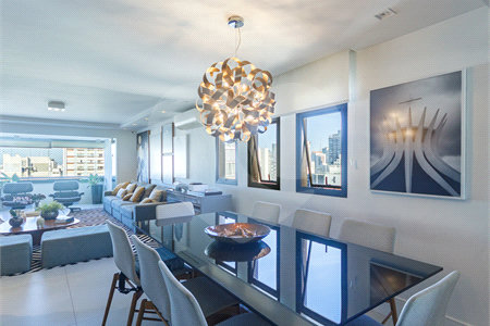 Apartamento de 149,51m2, 3 dormitórios, 1 suíte, toalete social, living 2 ambientes, 2 vagas fixas e lazer completo em Higienópolis.