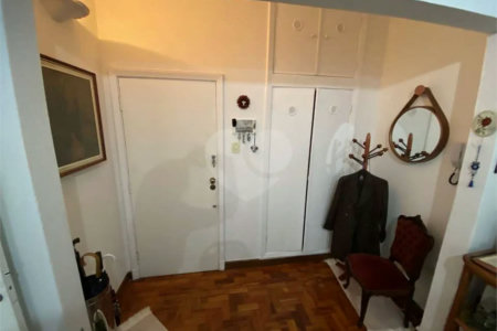 Excelente Apto na Bela Vista c/135m2 úteis - 2 Quartos/2 Banheiros/sem vaga