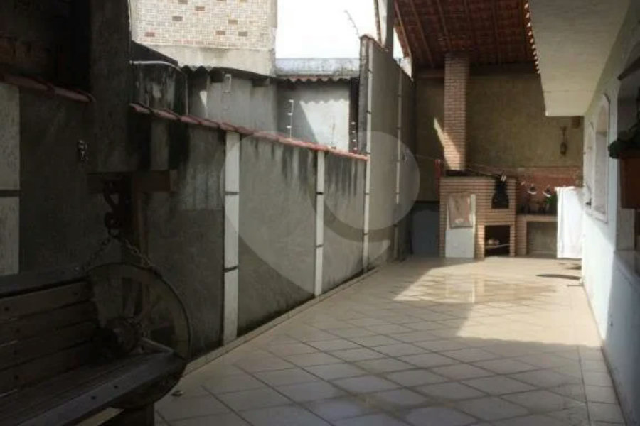 Maravilhosa casa à venda na região da Cachoeirinha – Zona Norte