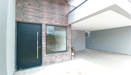 Casa à venda com 3 suítes no condomínio Reserva dos Jatobás, Louveira - SP