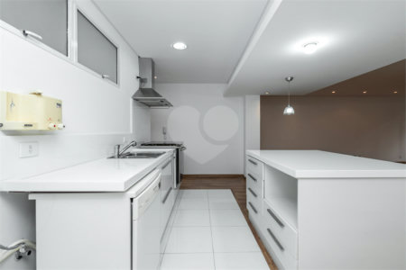 Apartamento à venda ou para alugar com 3 quartos, sendo 1 suíte, em Itaim Bibi, São Paulo, SP