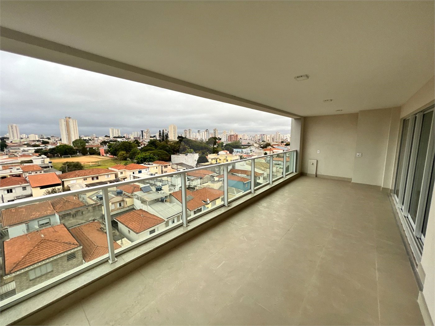 APARTAMENTO ALTO PADRÃO 3 SUÍTES 3 VAGAS VARANDA GOURMET ANÁLIA FRANCO.