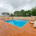 Apartamento com 02 quartos MOBILIADO com varanda e lazer !