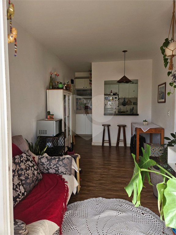 Vendo Apartamento no Condomínio Geen View