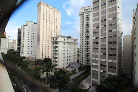 Casa à venda com 6 quartos, sendo 1 suíte, em Brooklin, São Paulo, SP