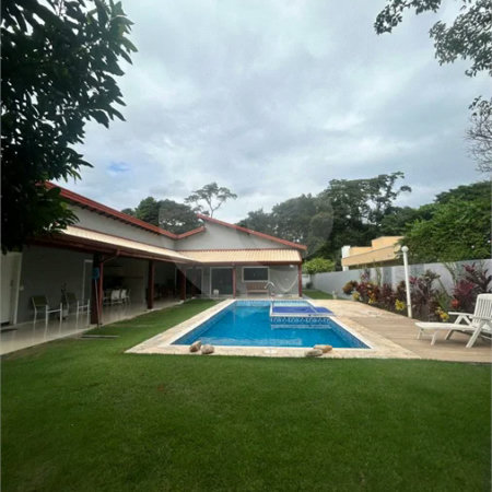 Casa térrea à venda com permuta no Condomínio São Joaquim, Vinhedo-SP.