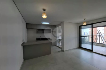 Apartamento a venda na Vila Mariana, 68 m², 2 dormitórios, 1 suíte, 2 vagas e lazer completo