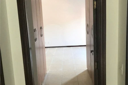 Casa assobradada à venda no Jardim Panorama – Vinhedo/SP