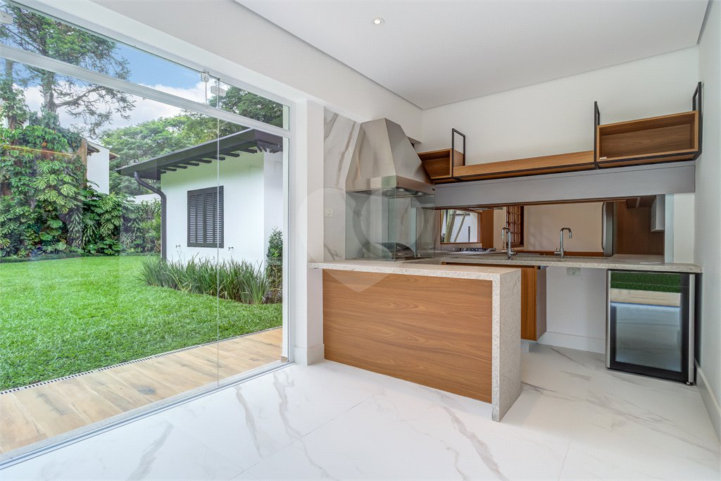 Casa à venda com 4 suítes em Alto da Boa Vista, São Paulo, SP