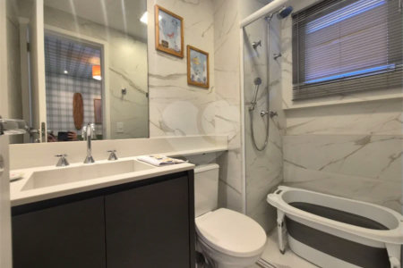 Apartamento à venda com 3 suítes em Vila Mascote, São Paulo, SP